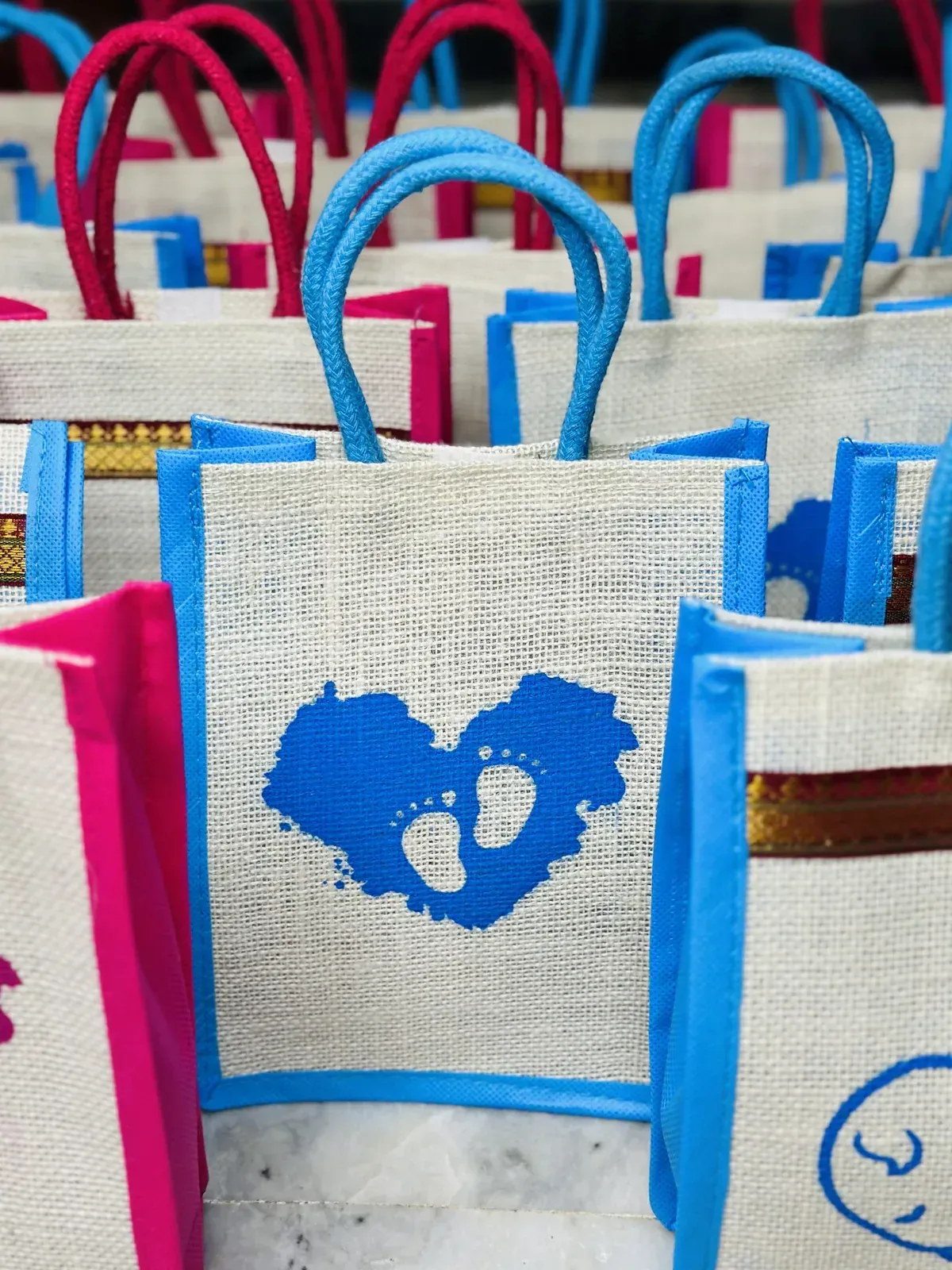 Baby footprint jute bag — image 3 of 4