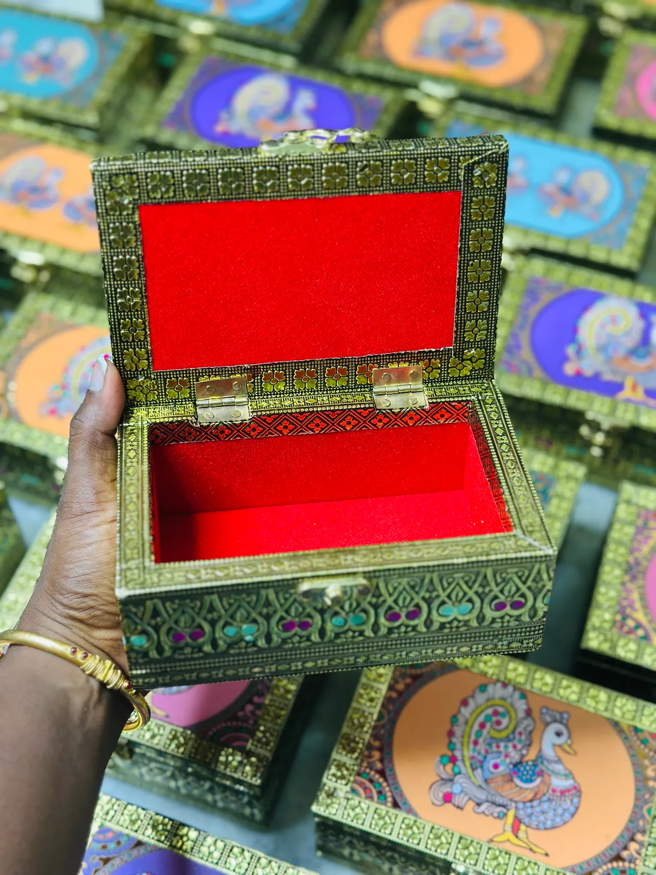 Tanjore digital art jewel box & kolam shopper bag — image 3 of 7